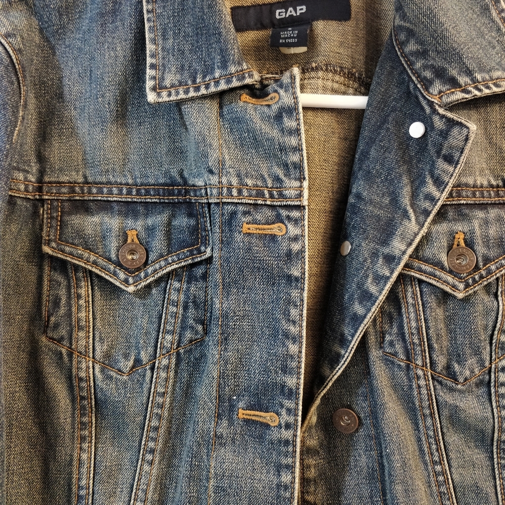 Gap Denim Jacket - Picture 3 of 4